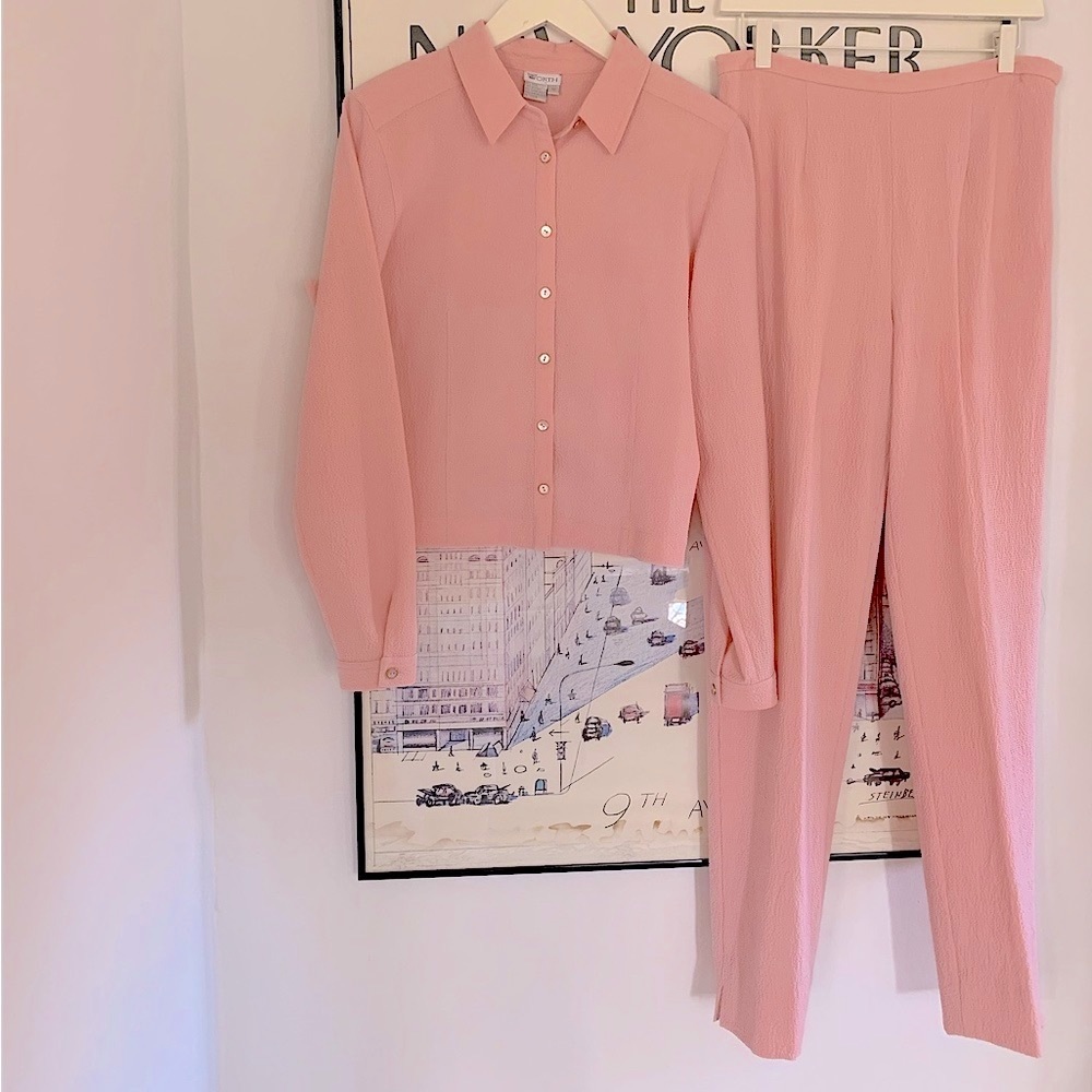 Pink wool suit with stretch crepe|seer sucker vibe  flat front pant size 10|12